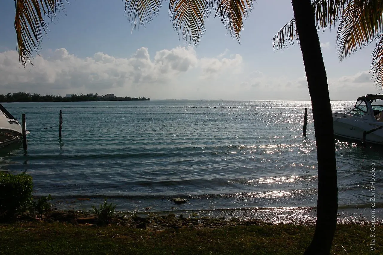 Casa Cancun Nichupte Hostal 0*,